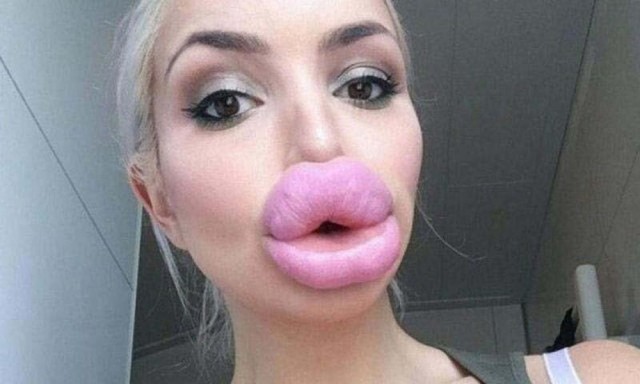Белуха любит потроллить