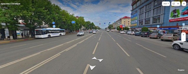 Что он там на пальцах объяснял, прежде чем поскакать по ухабам?
