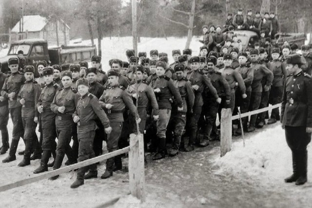 Заброшенная позиция ядерных ракет Р-9А "Долина" 390-го ракетного полка. Масштабы поражают!