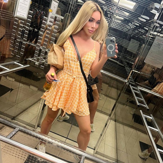 В Санкт-Петербурге таксист проломил череп московскому безработному блогеру-трансгендеру