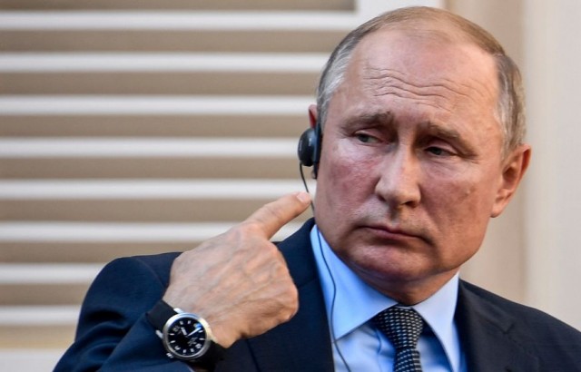 Путин пригрозил «молниеносным ударом» желающим вмешаться в ситуацию на Украине