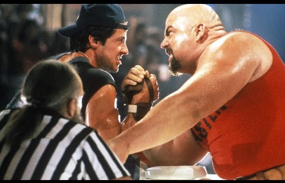 Дело же в бейсболке