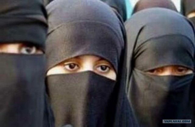 Прокуратура запретила хиджабы в школах