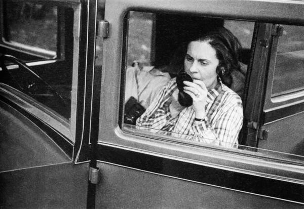 Лиля Брик и автомобиль.