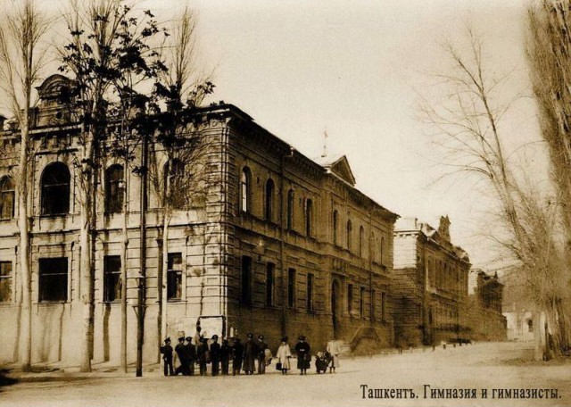 История в фотографиях