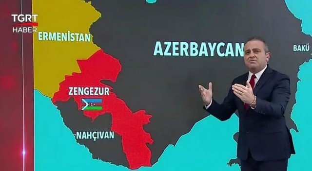 Алиев на параде назвал Ереван "исторической землей Азербайджана"
