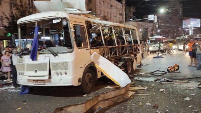 Автобус в Воронеже могли взорвать из-за конфликта перевозчиков