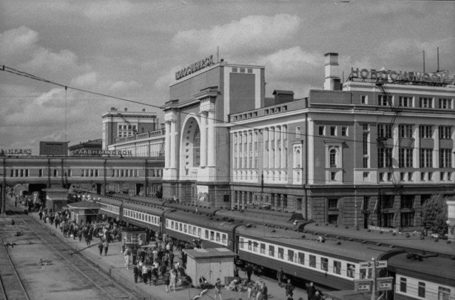 Фотографии из прошлого нашей страны - 20