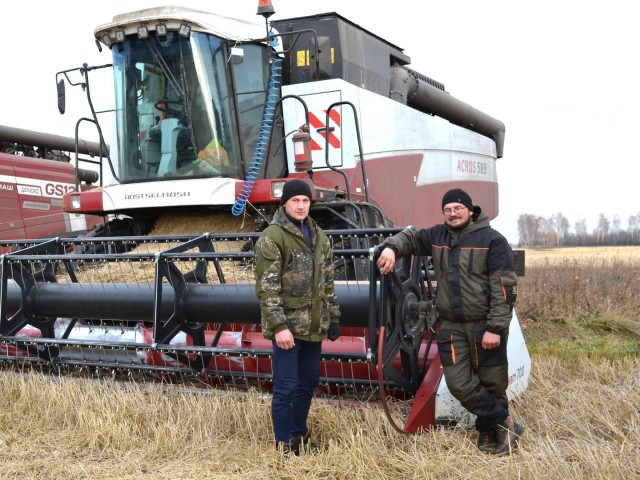 Депутат Оглоблина назвала профессии с зарплатой до 300 тысяч рублей в месяц — это трактористы-машинисты комбайнов