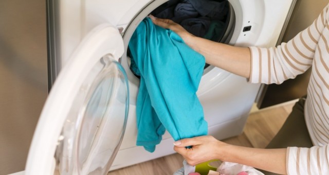 Названы размеры штрафов за работу стиральной машины ночью