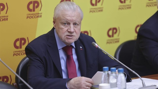 Мигранты должны «прийти, поработать и попрощаться», заявили в Госдуме.