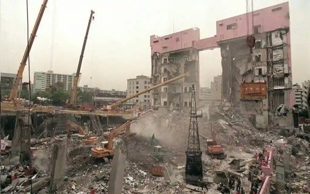 Сеул, 1995 год, ТЦ «Сампун»