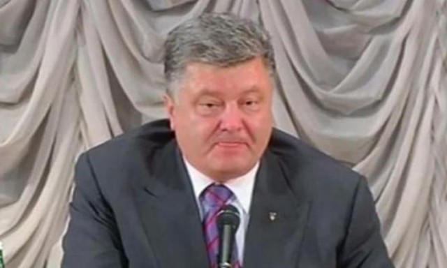 Напоили свина пивом