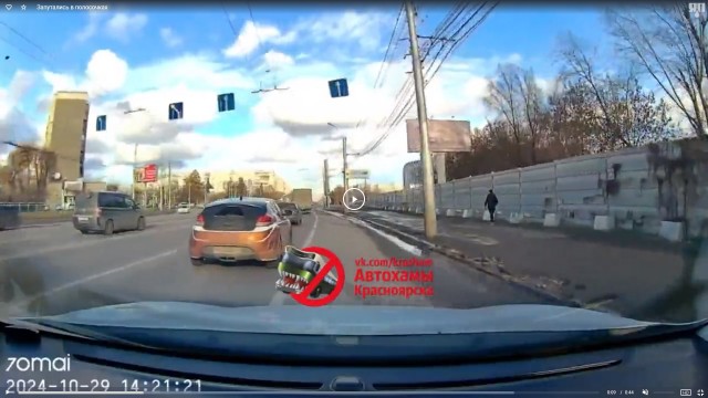 Запутались в полосочках