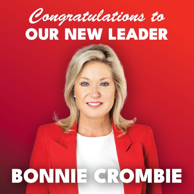 Индусы захватили все три партии в Канаде