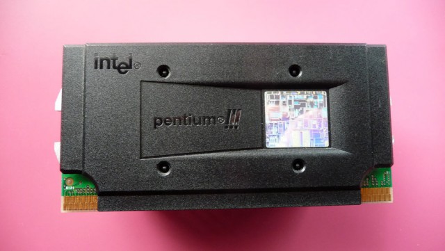 Капсула времени.Intel Pentium 2/1999 года.