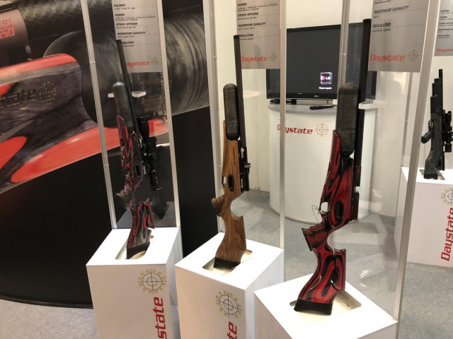 Поездка в Нюрнберг. Оружейная выставка IWA 2018