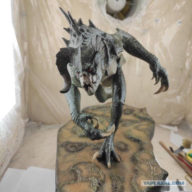 Коготь смерти - фигурка