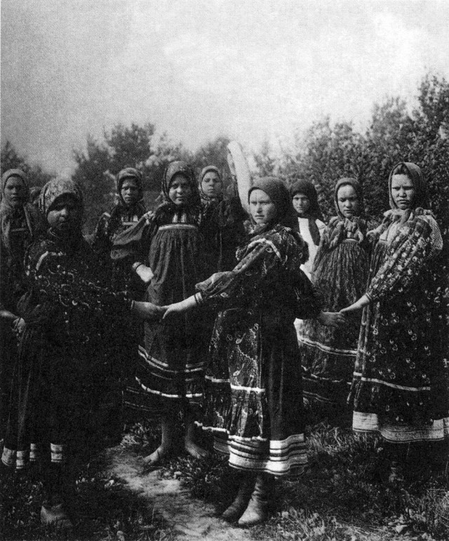 Крестьянский труд и сельский отдых. Начало ХХ