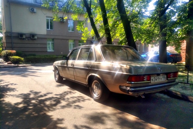 AMG и не только. Картинки с аукциона