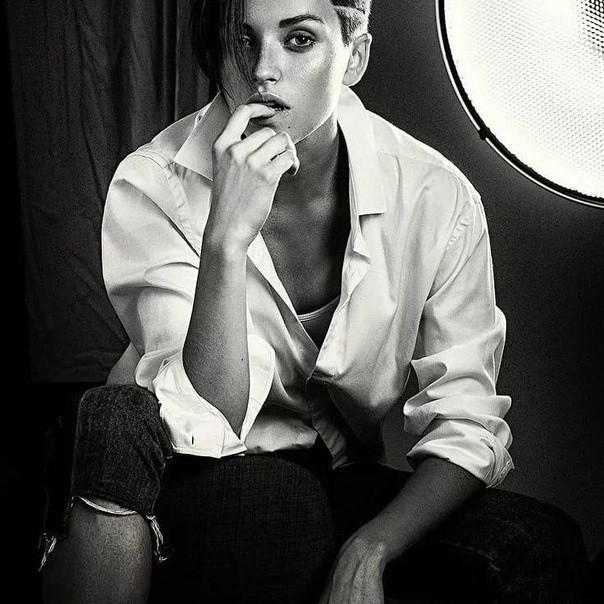 Вы меня не помните, Елена Павловна?