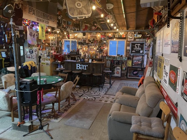 Мужская берлога