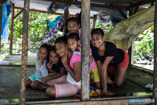 Океания: Фиджи и Тувалу