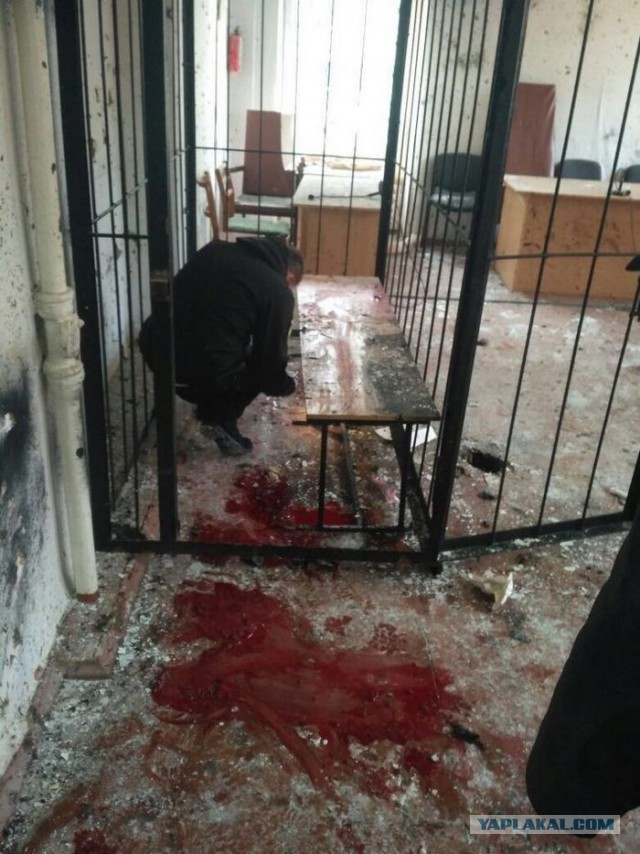 В здании суда в Днепропетровской области прогремел взрыв