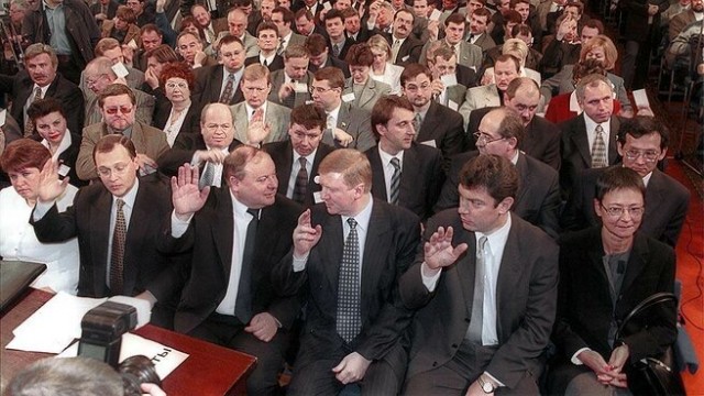 Кириенко: Россия сегодня воюет не с Украиной.
