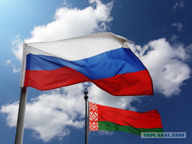 Белорусские спортсмены пронесли российский флаг на церемонии открытия паралимпиады