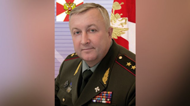Заместитель главнокомандующего внутренними войсками МВД РФ арестован за взятку
