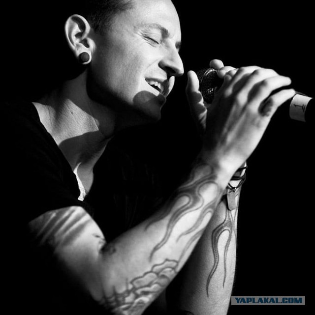 Солист Linkin Park Честер Беннингтон покончил с собой