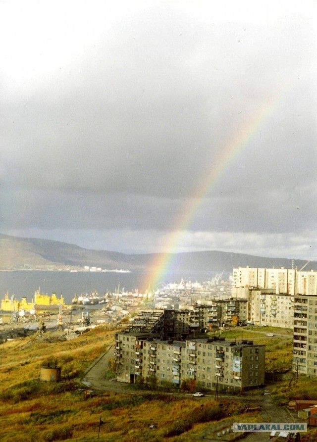 Замерзший памятник Алеша