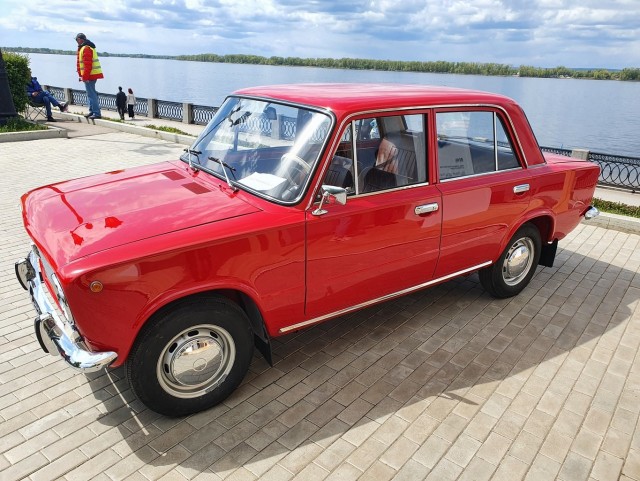 Но все-таки она наша... наша Куйбышев