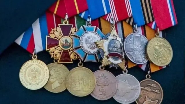 В армии не служил