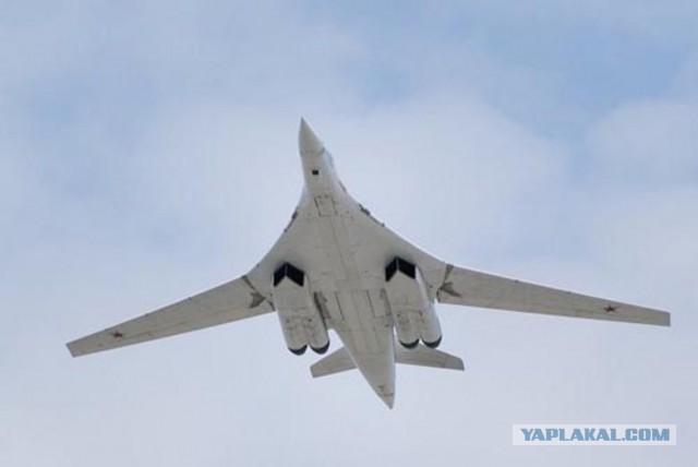 В воздух поднялся еще один модернизированный "стратег" Ту-160М