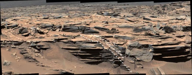 Марсоход Curiosity подтвердил большие месторождения опала на Марсе — это гарантированный источник воды