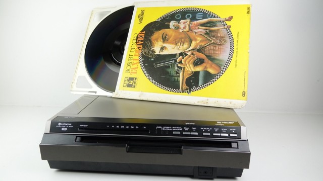 Почему Laserdisc проиграл VHS