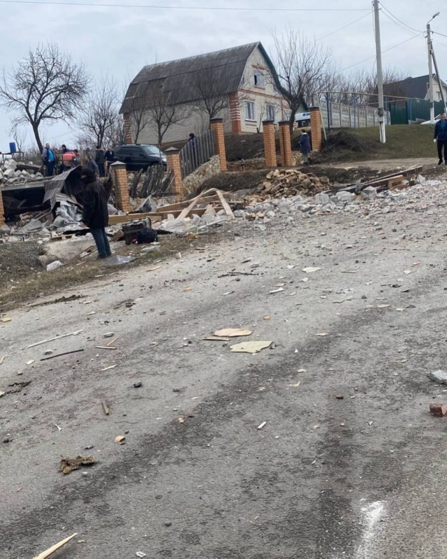 Два человека погибли и четверо пострадали в селе Никольское Белгородской области после обстрела