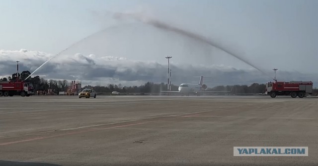 Первый за 30 лет рейс из Москвы прибыл в Сухум