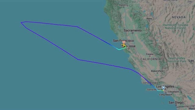 В США пришлось развернуть самолет, так как один из пилотов забыл паспорт