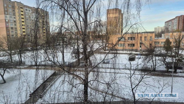 Москву завалило снегом. В столицу вернулась зима из-за циклона «Зион»