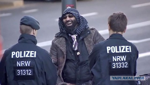 Полиция Берлина ответила на новости об изнасилован