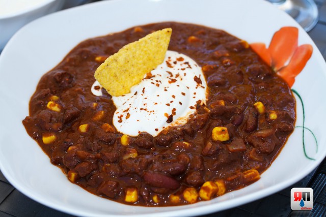 Летняя кухня. Чили кон карне.