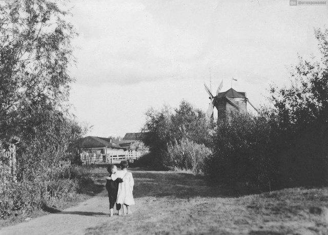История в фотографиях