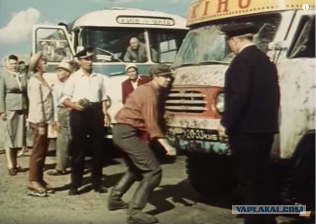 Выставка новых советских автомобилей 1961 года — редкие фото из архива ВДНХ