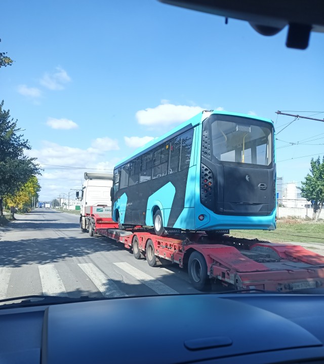 Представлен новейший КамАЗ Vega. C пневмоподвеской, 154-сильным мотором, двойными стеклами и Wi-Fi