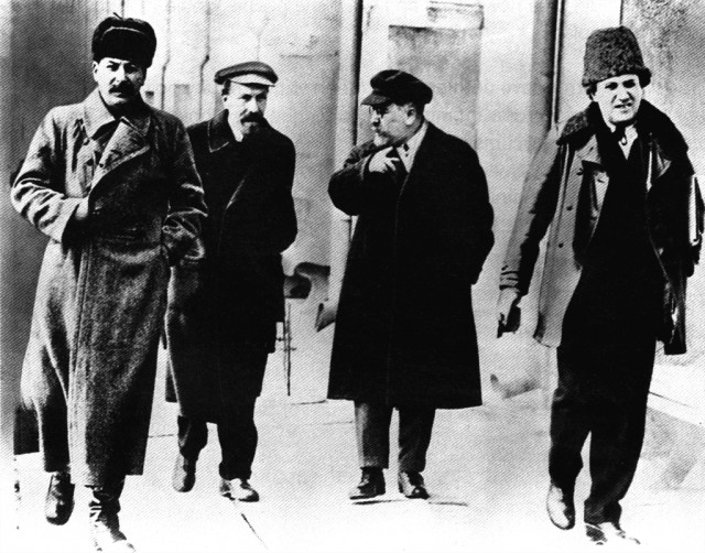 Почему сталинское окружение не считало Дзержинского своим
