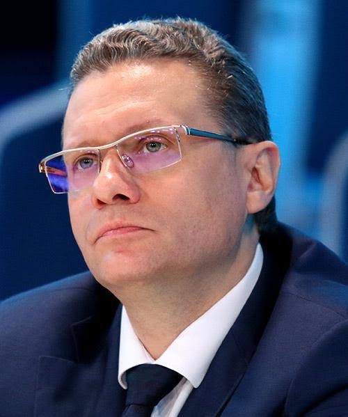 Губернатор Вологодской области, который призвал жителей не запасаться бензином, сам попался в ловушку