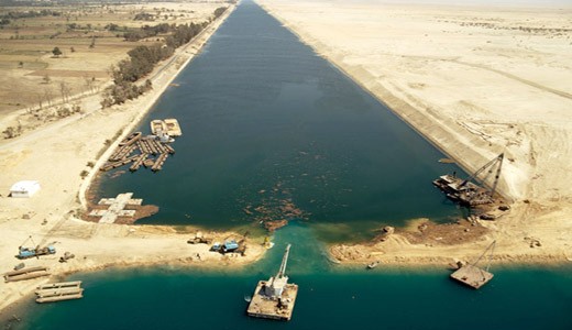 Египет закроет Суэцкий канал